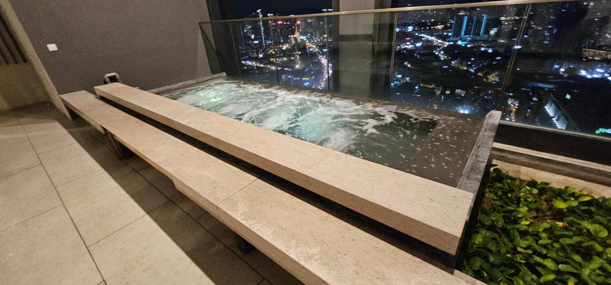 Lucentia Suites At Κουάλα Λουμπούρ Εξωτερικό φωτογραφία